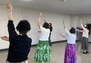 知れば知るほど楽しくなる やさしいフラダンス