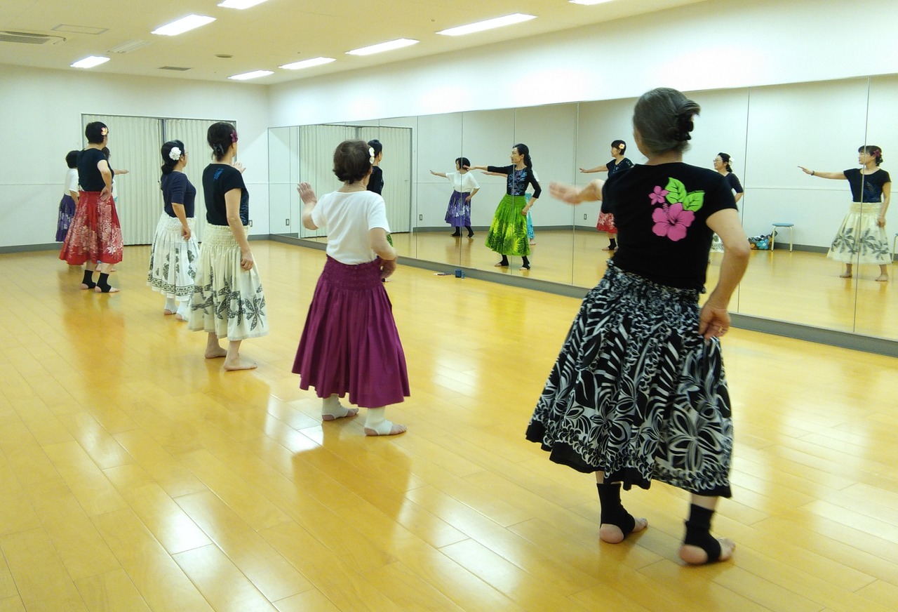 土曜フラダンス