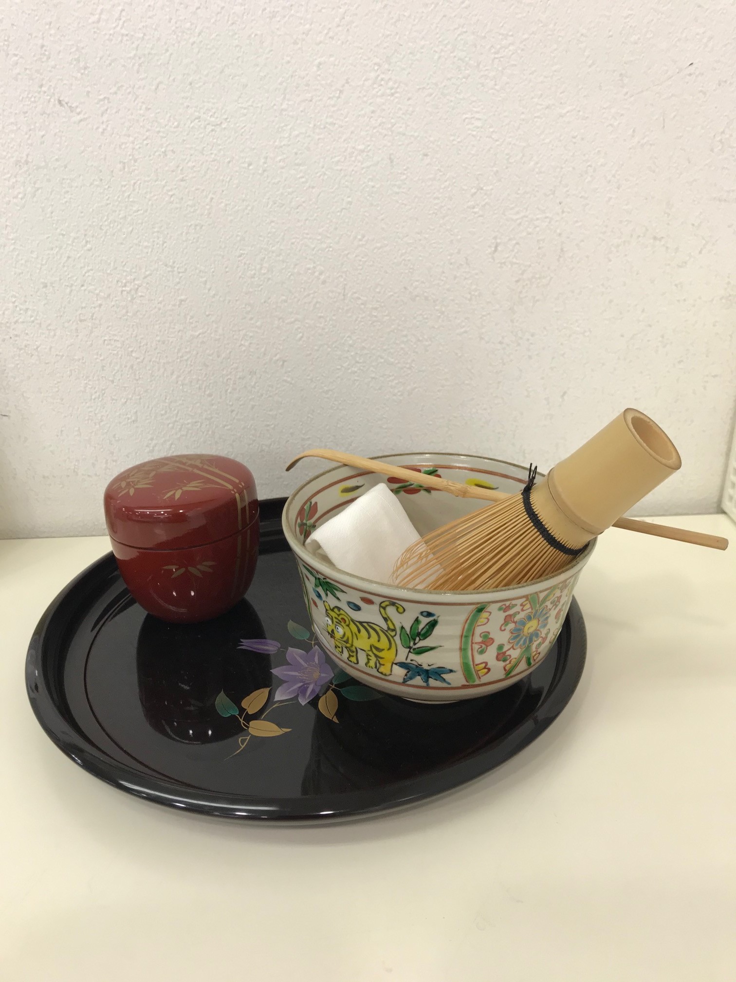 暮らしにお茶の楽しみを 初めてのテーブル茶道