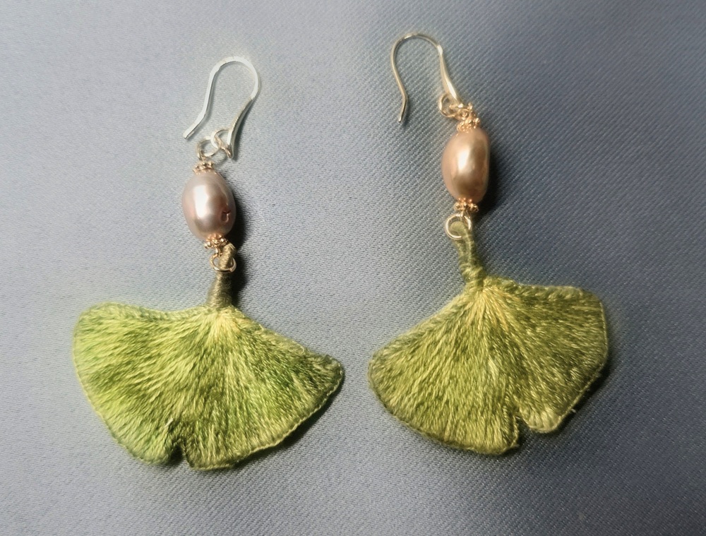 立体刺繍のアクセサリー(全3回) 秋の新講座10/6(火)第1回スタート
