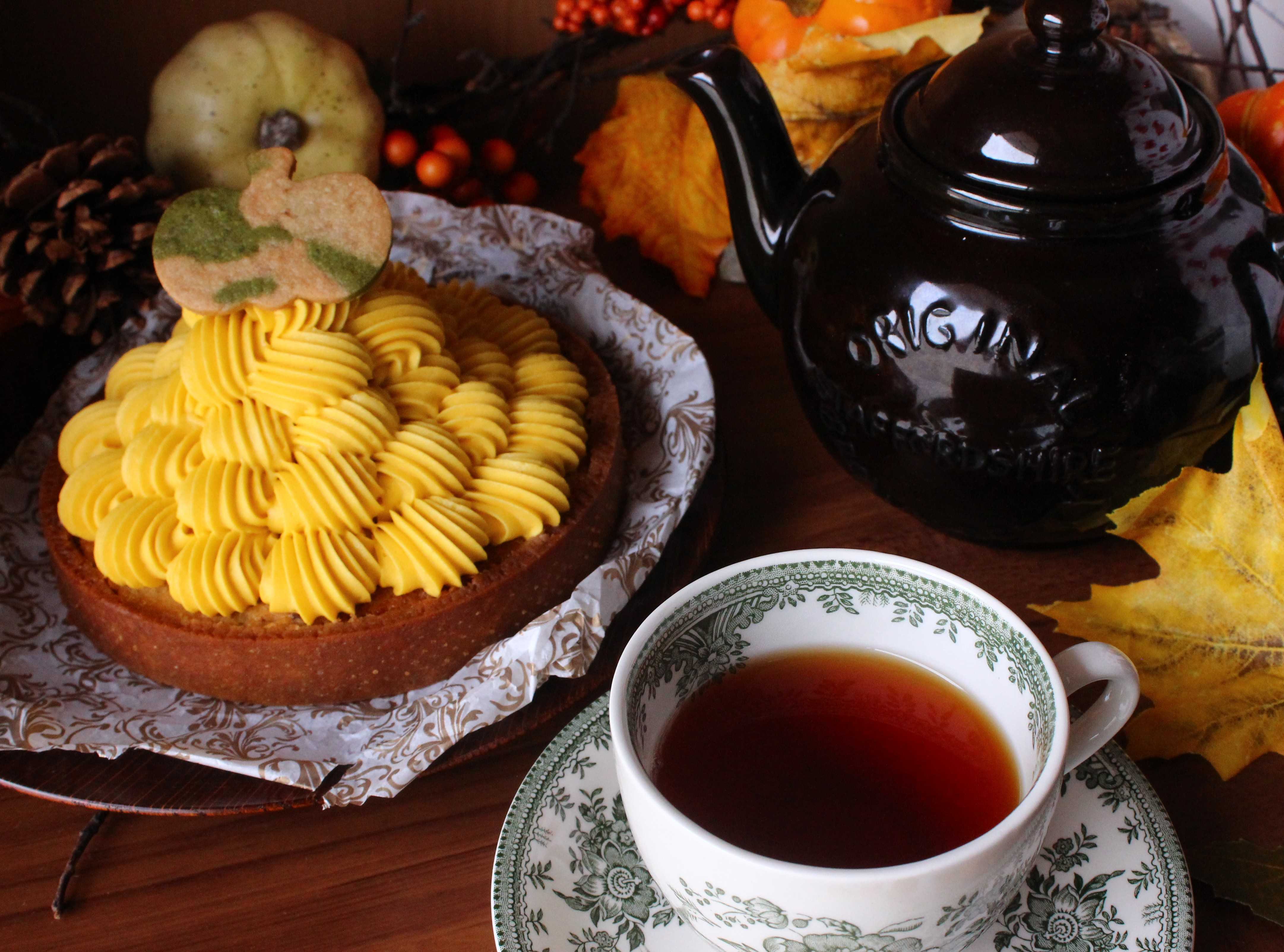 紅茶とお菓子のティータイム