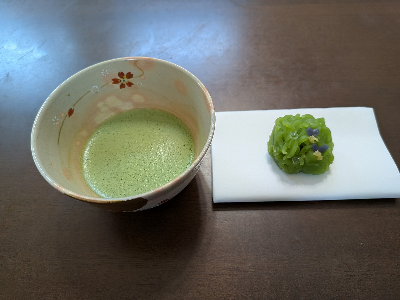 もっと自由にもっと心地よく はじめてのテーブル茶道