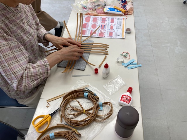 環境を考えた クラフトバンド手芸