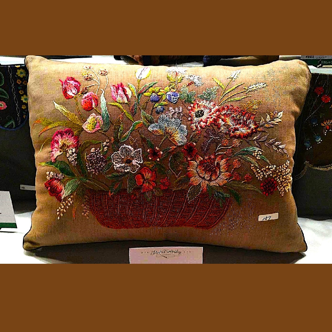 〈ジャンル〉手芸・刺繍・ハンドメイド 【戸塚刺しゅう 水曜クラス】