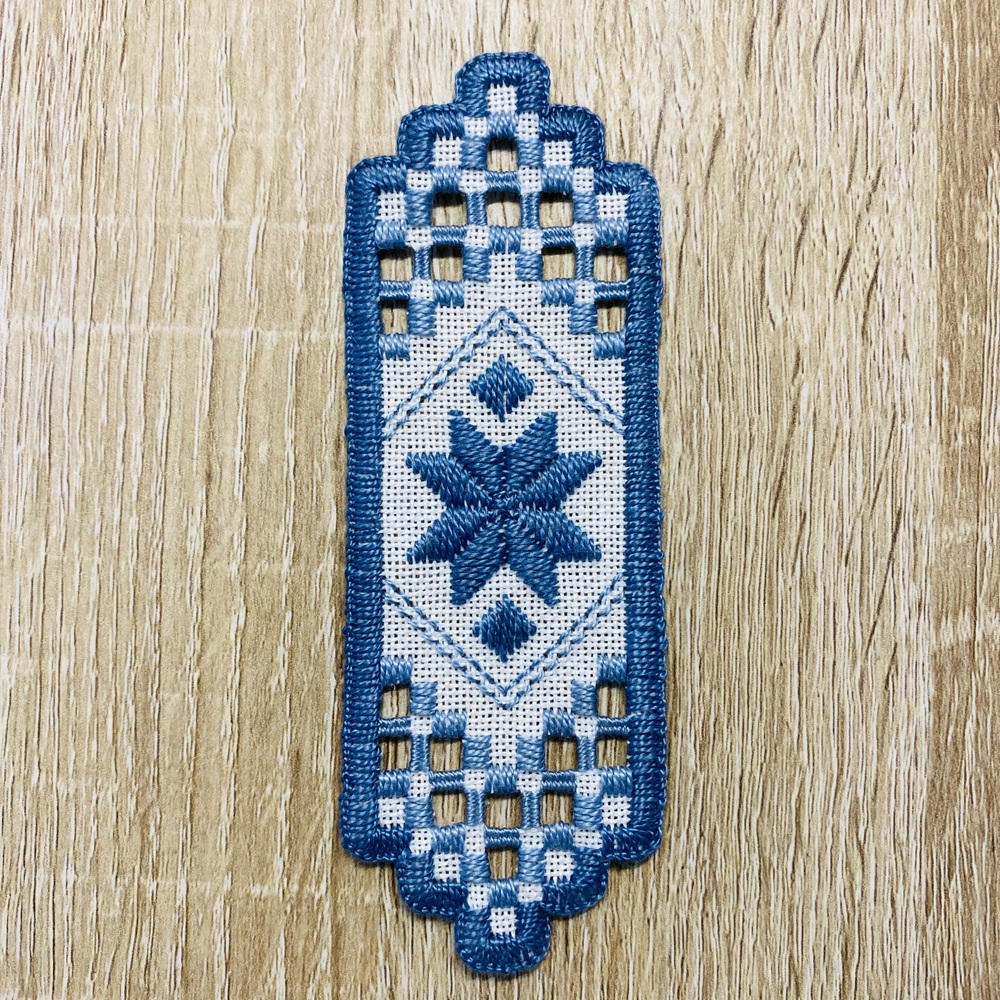 織り糸を抜いて作る透かし模様 ハーダンガー刺繍 秋の新講座 9/11・25(金)特別体験会開催