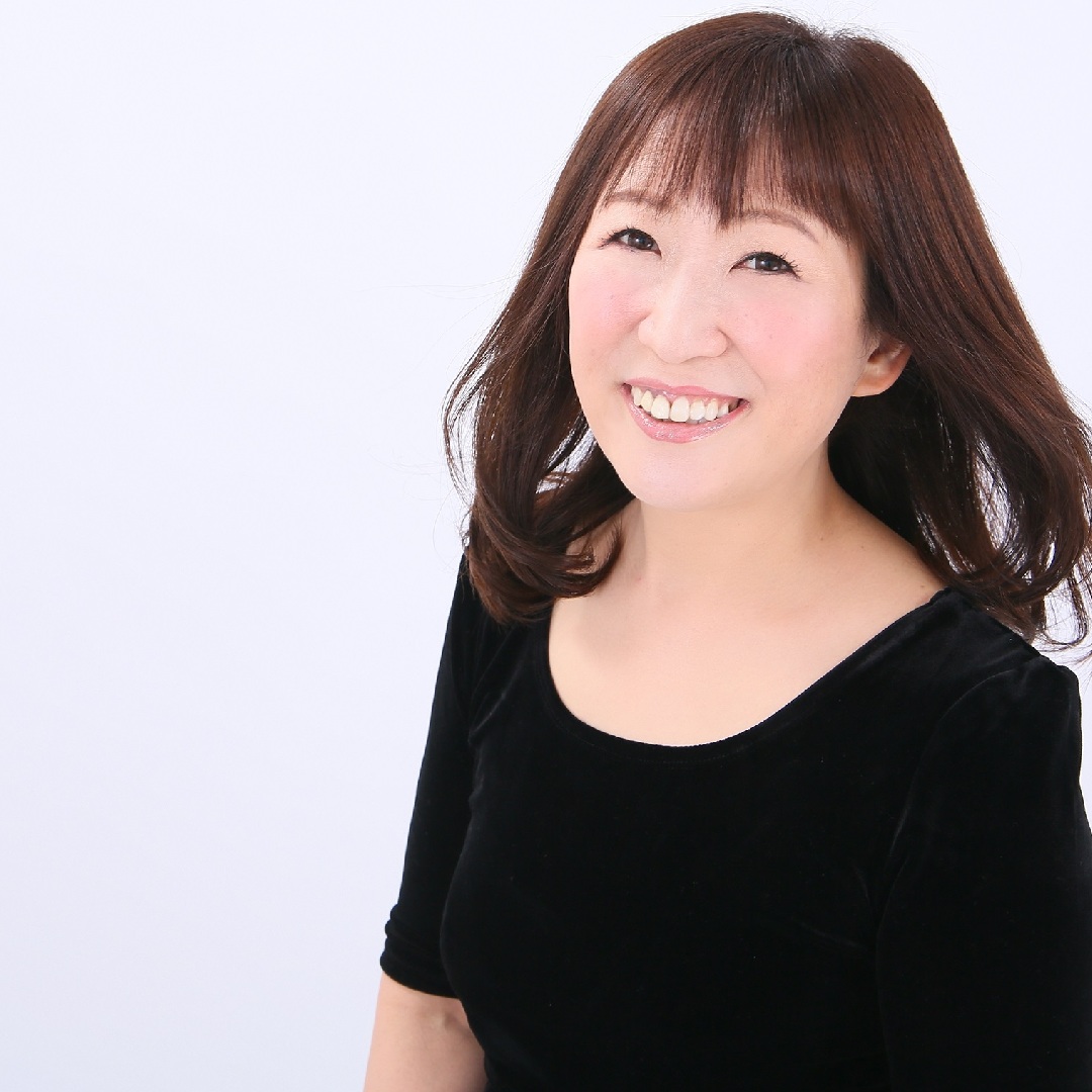 〈ジャンル〉歌・音楽・発声 【心地よくのびのび歌いましょう・金曜クラス】 ～声を出して健康維持～