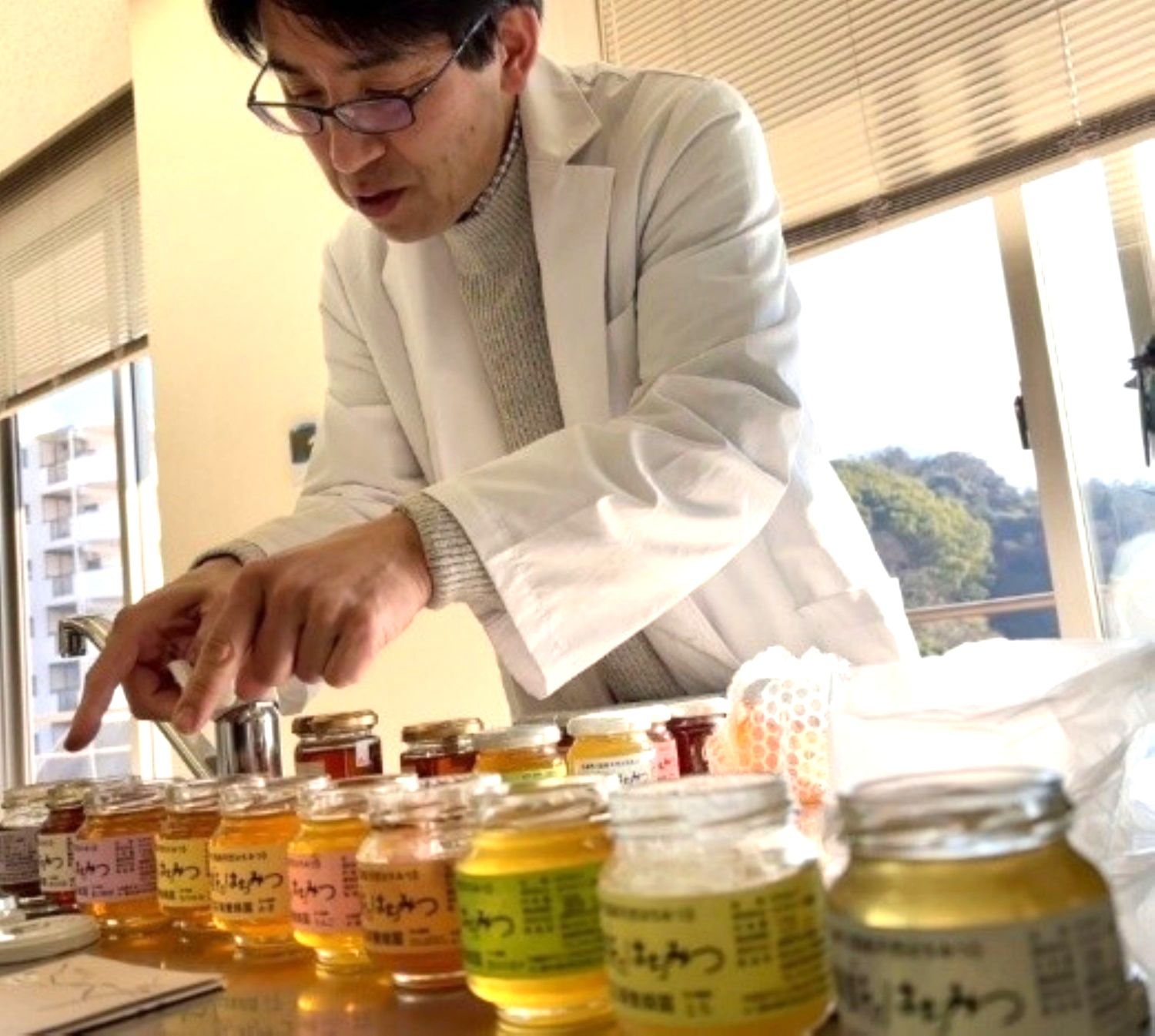 【秋の新講座】(全4回)活きたハチミツがあなたの救世主 「はちみつアロマ健康講座」 10/19・11/16・12/21・1/18(月)