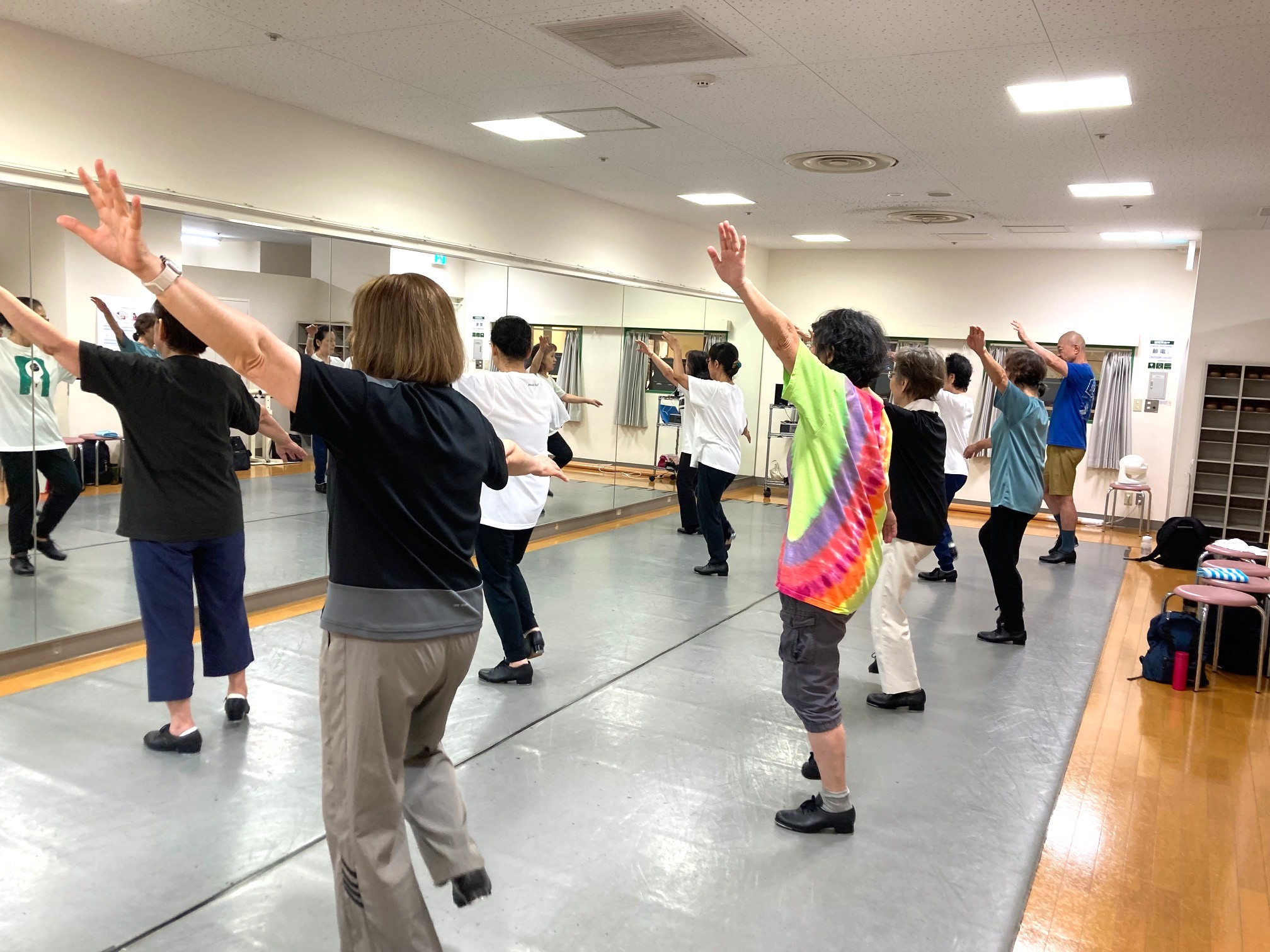 リズムに合わせて楽しく踊りましょう タップダンス 無料体験会 10月16日(金)