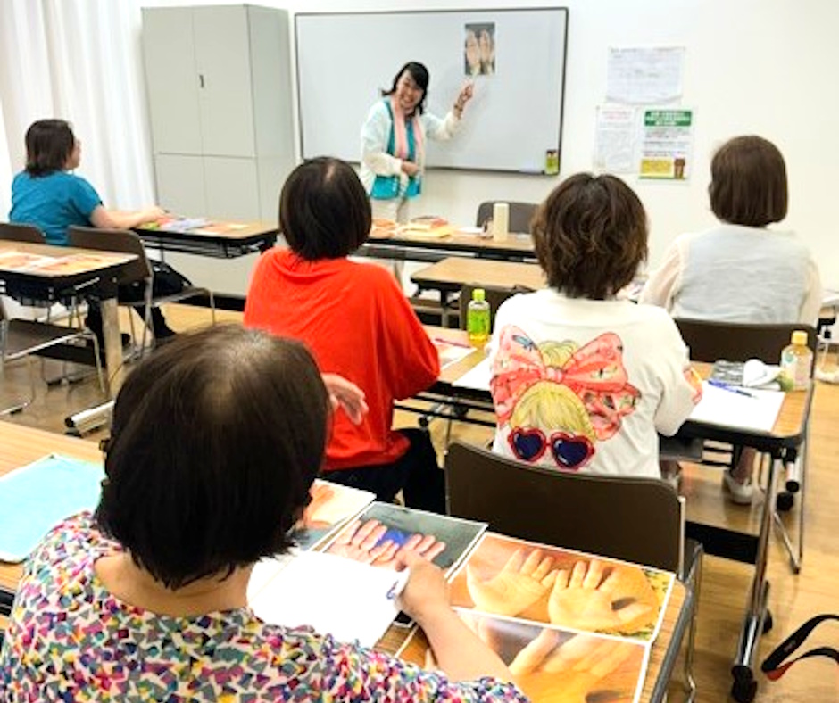 〈ジャンル〉占い・趣味 【はじめての手相教室・入門編 -10/9(金)はお得な体験日】 ～手相には近未来のメッセージが現れる～