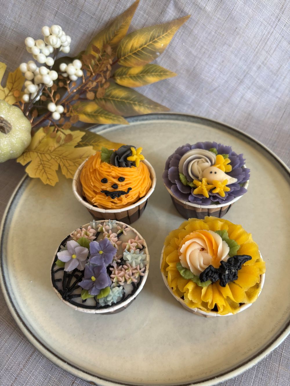 かわいい ハロウィンお花のカップケーキ 10/19(月)スペシャル
