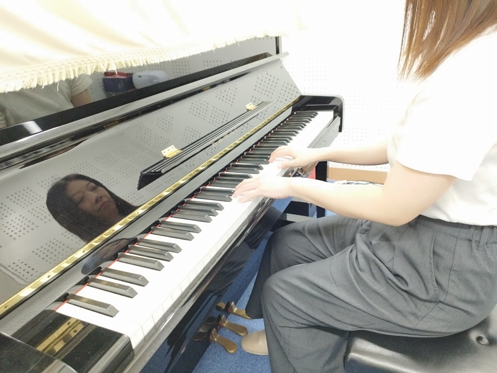 音楽を楽しむ ピアノレッスン 1・3(木)4才～