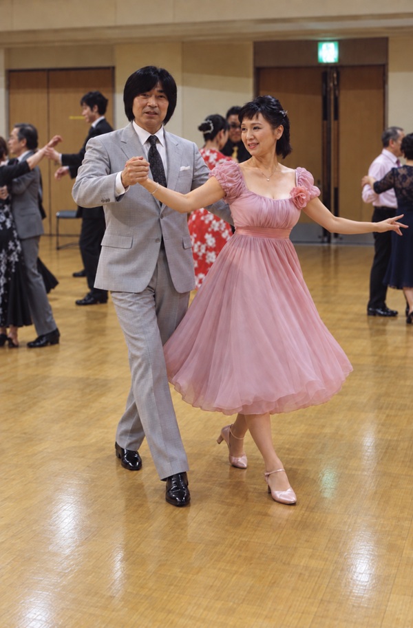 初心者でも踊れる 超入門社交ダンス 秋の新講座